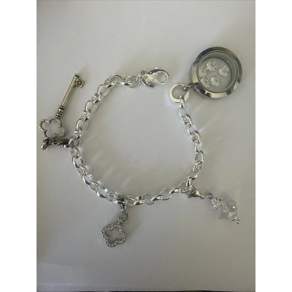 Origami Owl Silver Tone 5 Floating Crystal Charm Bracelet Locket Key Clover 7.5